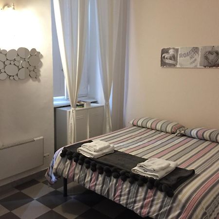 Bed2Go Bed & Breakfast Turin Phòng bức ảnh