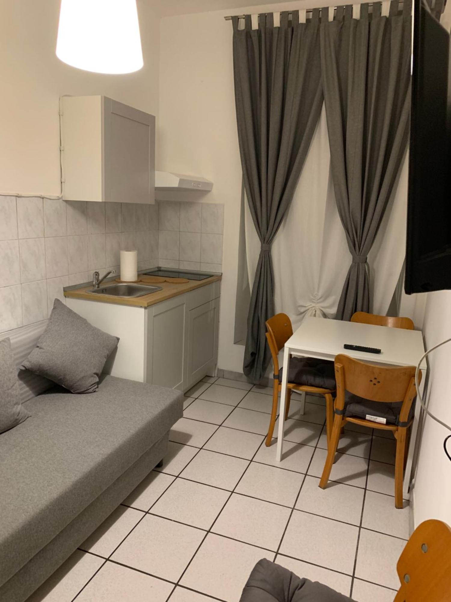 Bed2Go Bed & Breakfast Turin Phòng bức ảnh