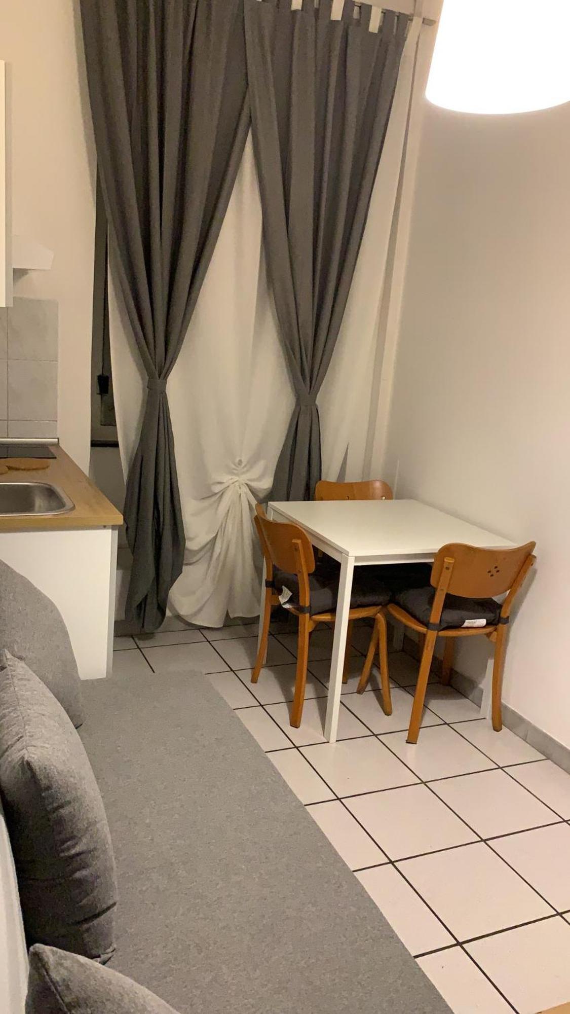 Bed2Go Bed & Breakfast Turin Phòng bức ảnh